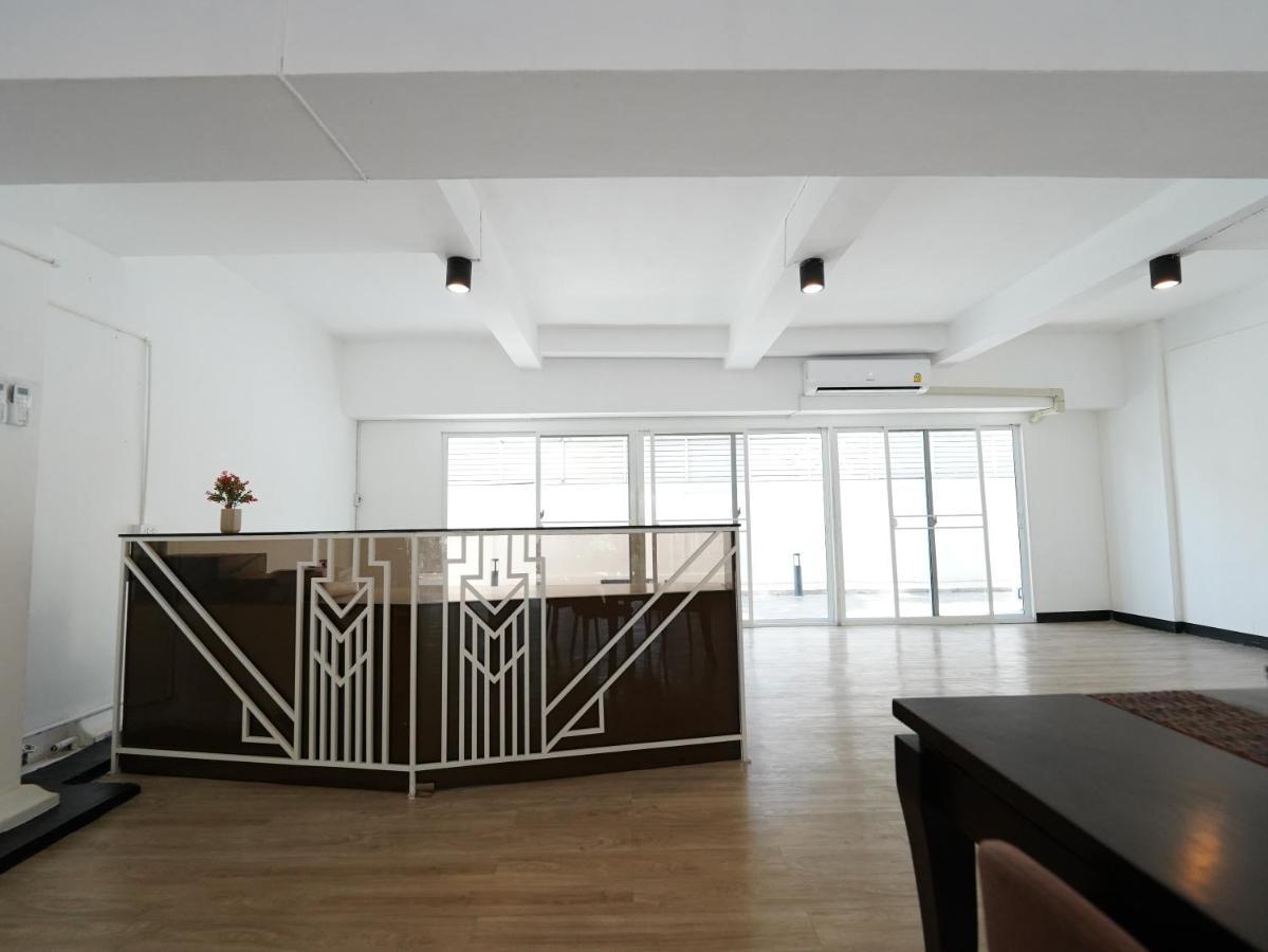 Roomquest It Square Don Mueang Airport バンコク都 エクステリア 写真